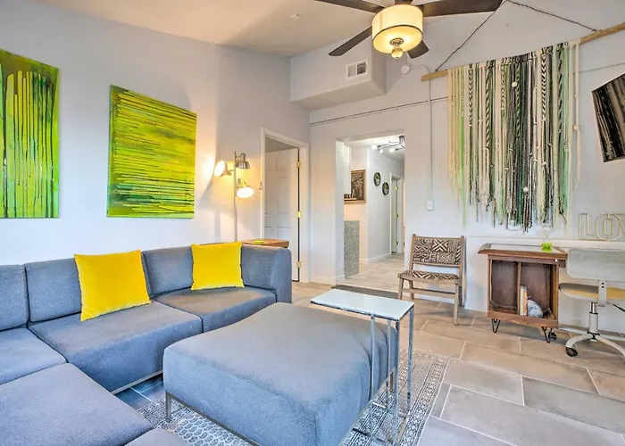 Casita 11 Mi To Dtwn: Pool, Spa, Hiking, Views *