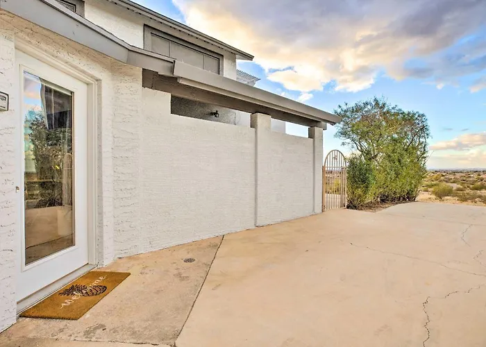 Casita 11 Mi To Dtwn: Pool, Spa, Hiking, Views Holiday home *