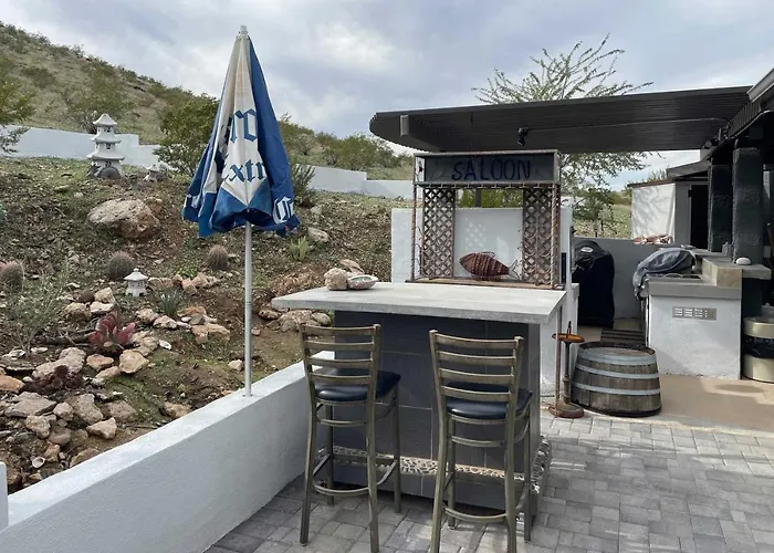 Casita 11 Mi To Dtwn: Pool, Spa, Hiking, Views